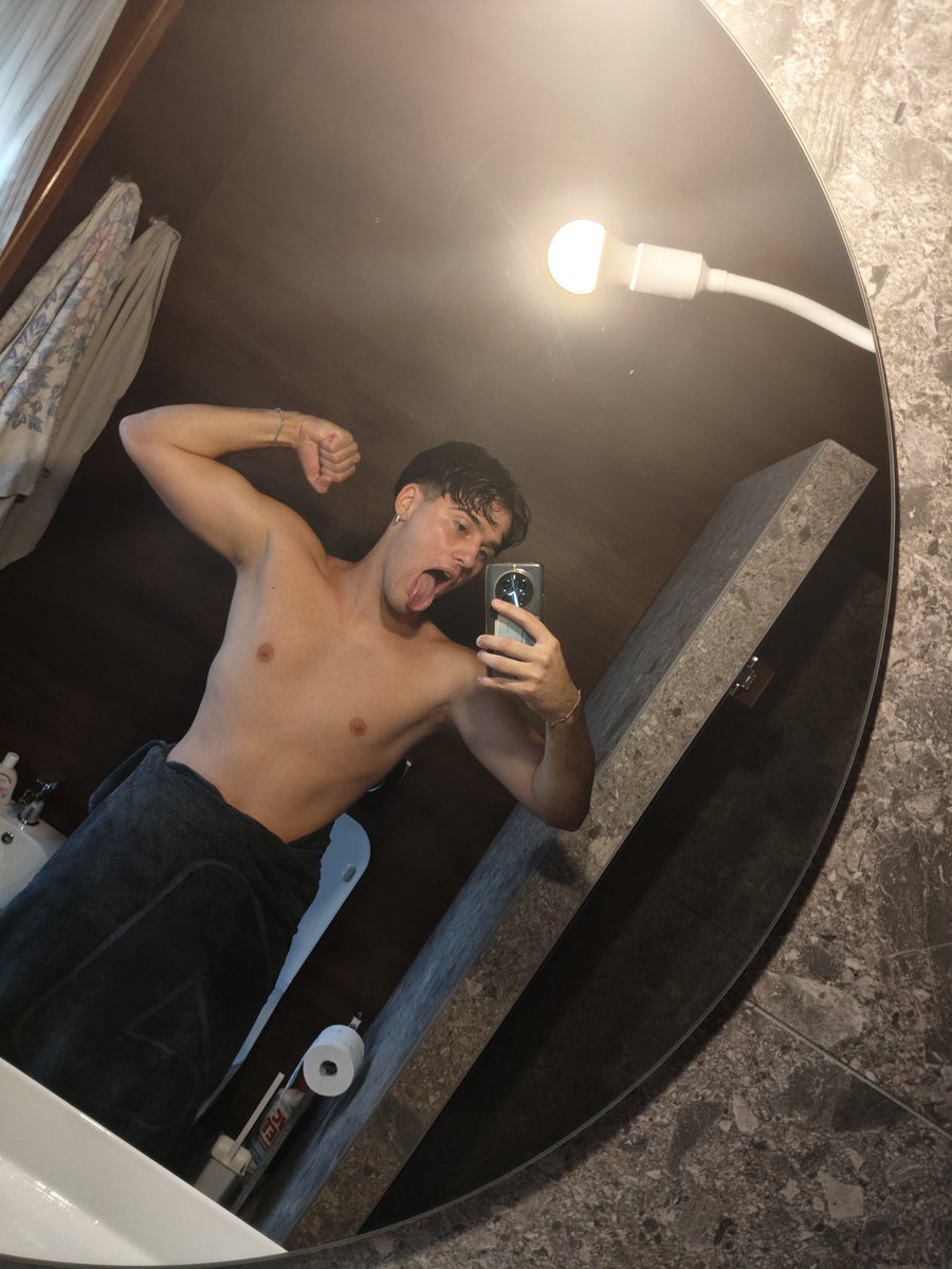 MasterLeo tweet media