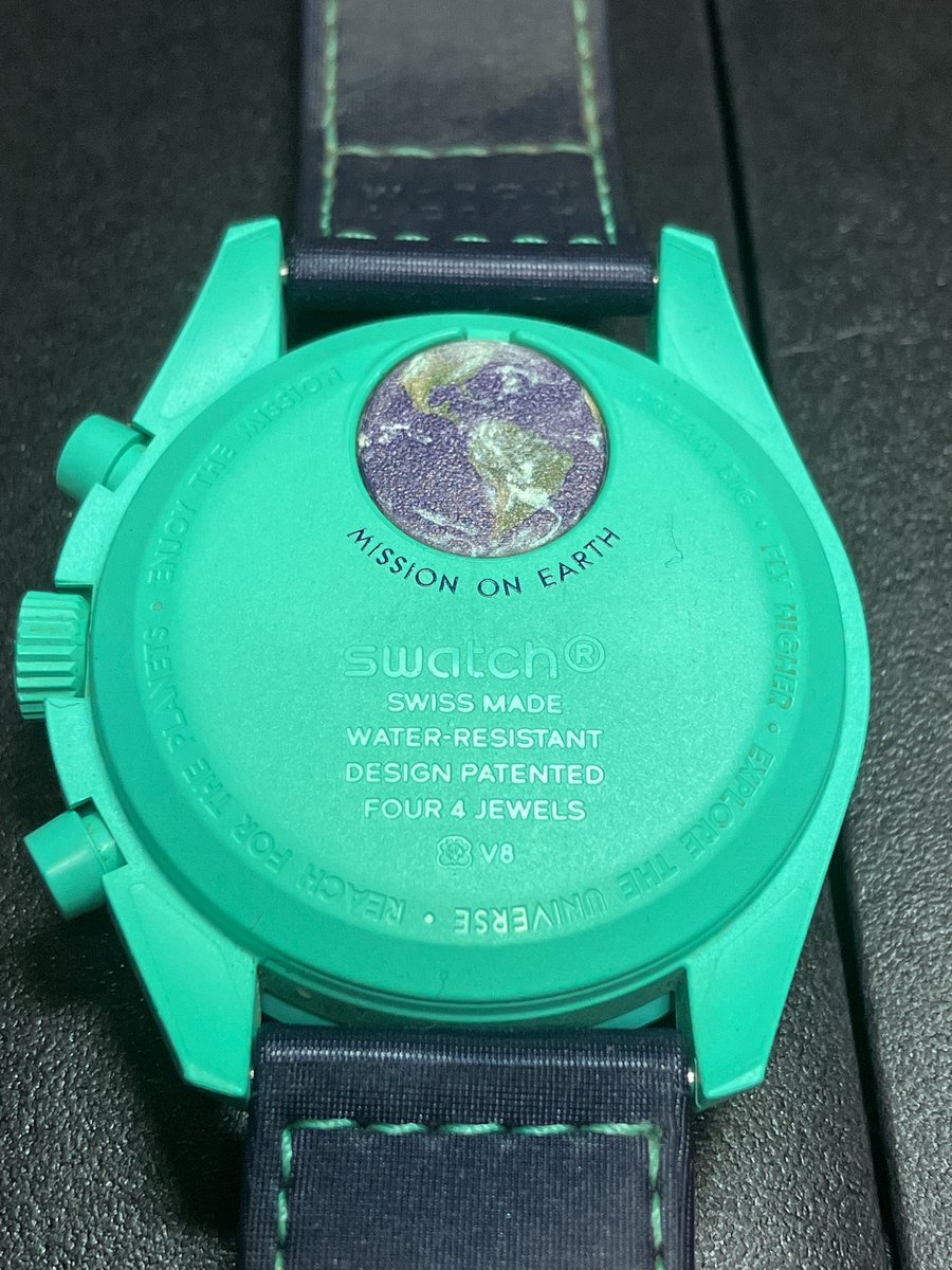 3.9億年ぶりにヤフオクで競り勝って手に入れました！ONEGA × SWATCHの