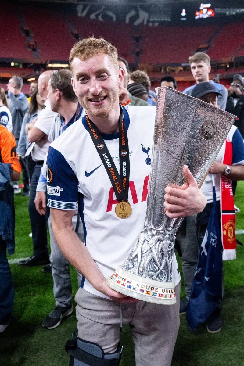 Lilywhite_Rose's tweet photo. I think the fans deserve an update on current expected timelines for Dejan Kulusevski @SpursOfficial https://t.co/v4csG292zJ