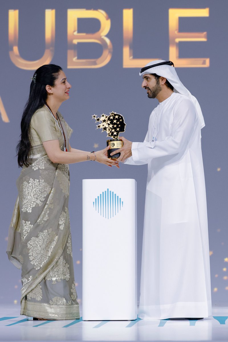 Dev_Fadnavis's tweet photo. Congratulations to Mumbai’s own social worker and educator, Rouble Nagi, on being conferred upon with the prestigious GEMS Education Global Teacher Prize 2026, ( with UNESCO and the Varkey Foundation) !

Rouble Nagi Art Foundation (RNAF) has created over 800 learning centres across India, opening the doors of education in more than 100 slums and villages. By bringing out-of-school children into structured learning, it is transforming lives of countless young minds, bringing great honour and pride to Maharashtra and Bharat ! 

@roublenagi @unesco @varkeyfdn
#Maharashtra #Education #GTP2026