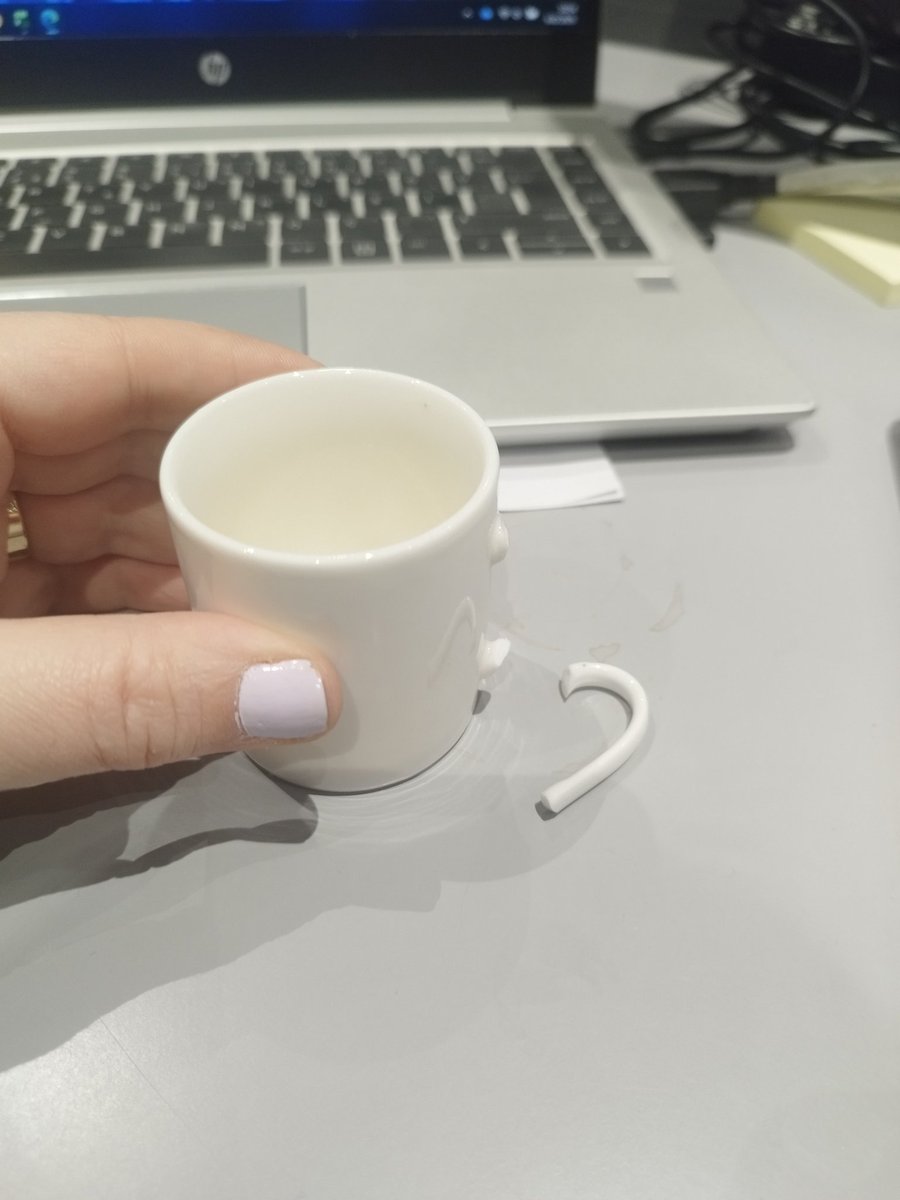 Üzerimde göz var 😂😂😂