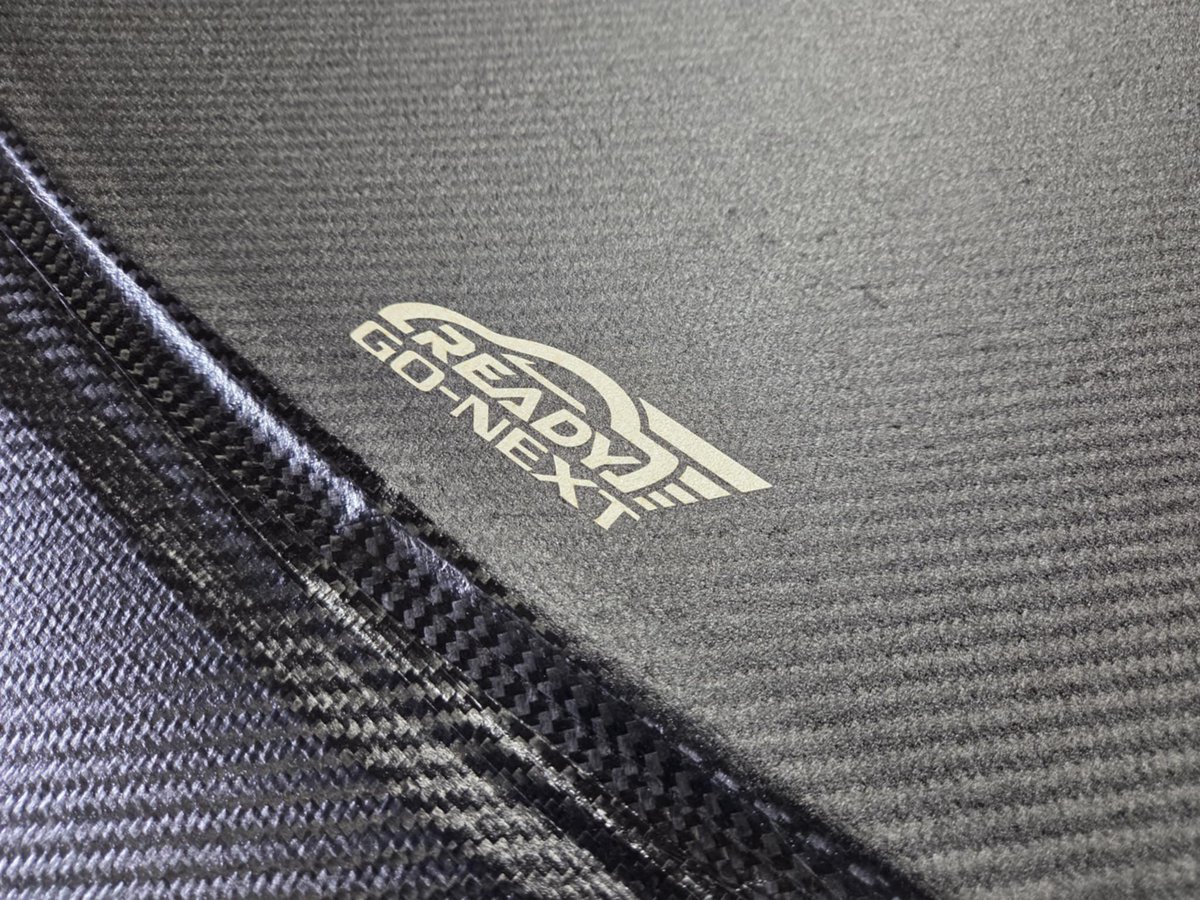 ready5next's tweet image. RGN CTA
ドライカーボンリアゲート
FD3S用

基本納期かなりかかる商品ですが
キャンセル出たので
１つ来週発送可能です♪