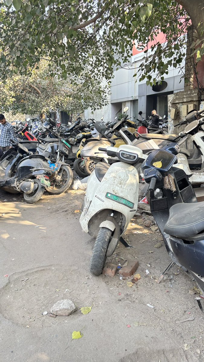 Dharmesh Moto Vlogs tweet media