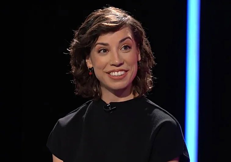 andrea_economia's tweet image. Rosa gana Pasapalabra y se lleva 2,7 millones de euros.

De esos 2,7 millones, Hacienda se llevará un poco más de millón y medio. 

Rosa dice que no le da rabia compartir el bote con Hacienda. 

Cree que gracias al sistema de impuestos tenemos un gran sistema de servicios…