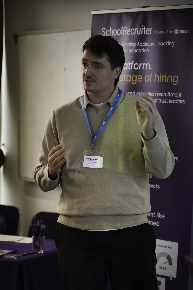 MATNetworks's tweet image. Electric energy during our Elevator Pitches! ⚡️

Great to see partners driving innovation: 
@3PLearning  @BrainBoost AI @eduriocom  @CommandoJoes  @FirstGiveUK  @SCRIBa @Petersbooks  SensationalMinds @ApplicaaUK  @BlueAppleUK 

Thank you for the passion! 🤝