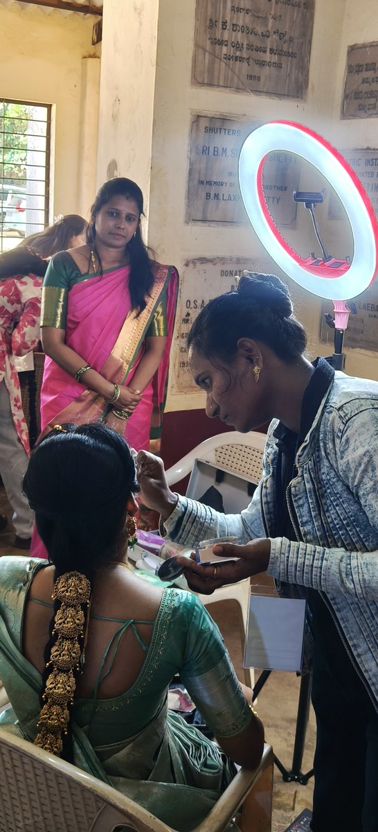 DevaariC's tweet photo. As the State Secretary of the Karnataka Aari Workers Council, I was so happy to visit Kundapura, Udupi District, for the Aari Work Nobel World Record event.
Moments like these motivate us to grow stronger together and take our art to greater heights.”
—Keerthana N
State Secretary https://t.co/1L9JTO0XAU