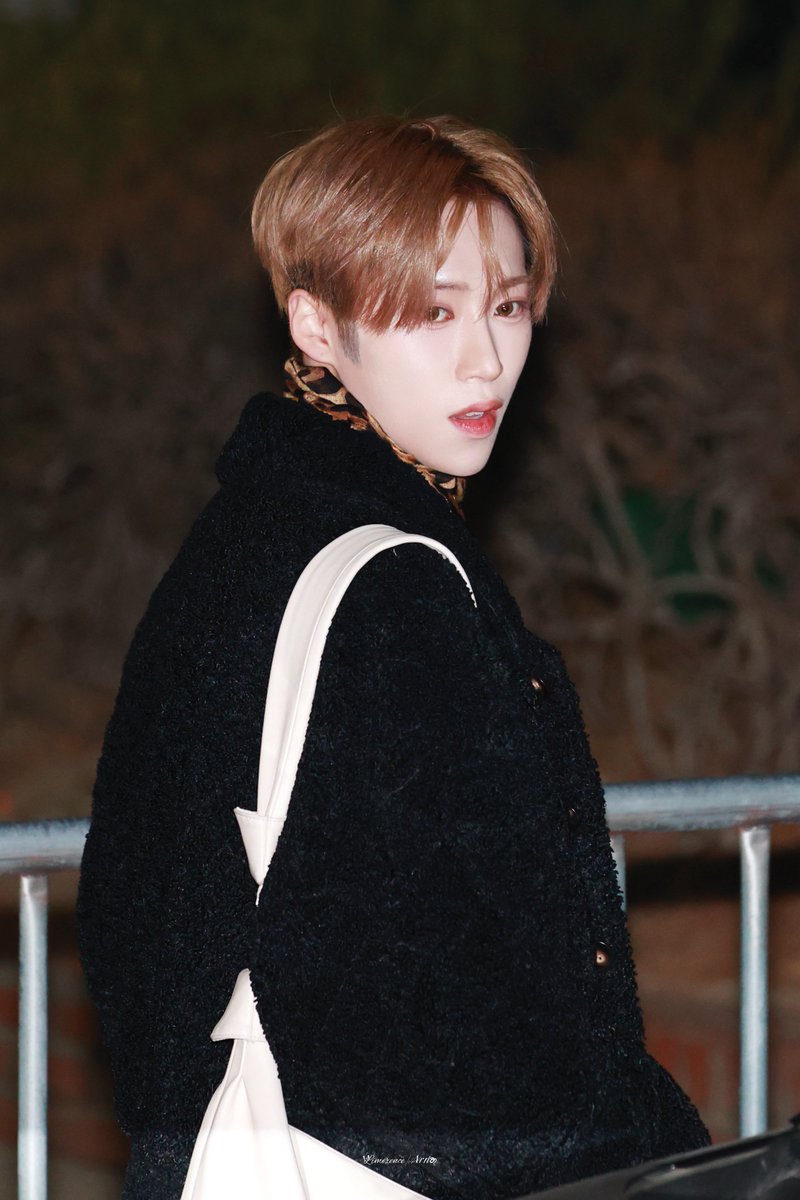 Limerence_0707_'s tweet photo. 260206

퇴근

#ARNO #아르노 #ALD1                     
#张家豪  #アルノ
#ALPHADRIVEONE       #알파드라이브원 https://t.co/hTJDvPgP1d