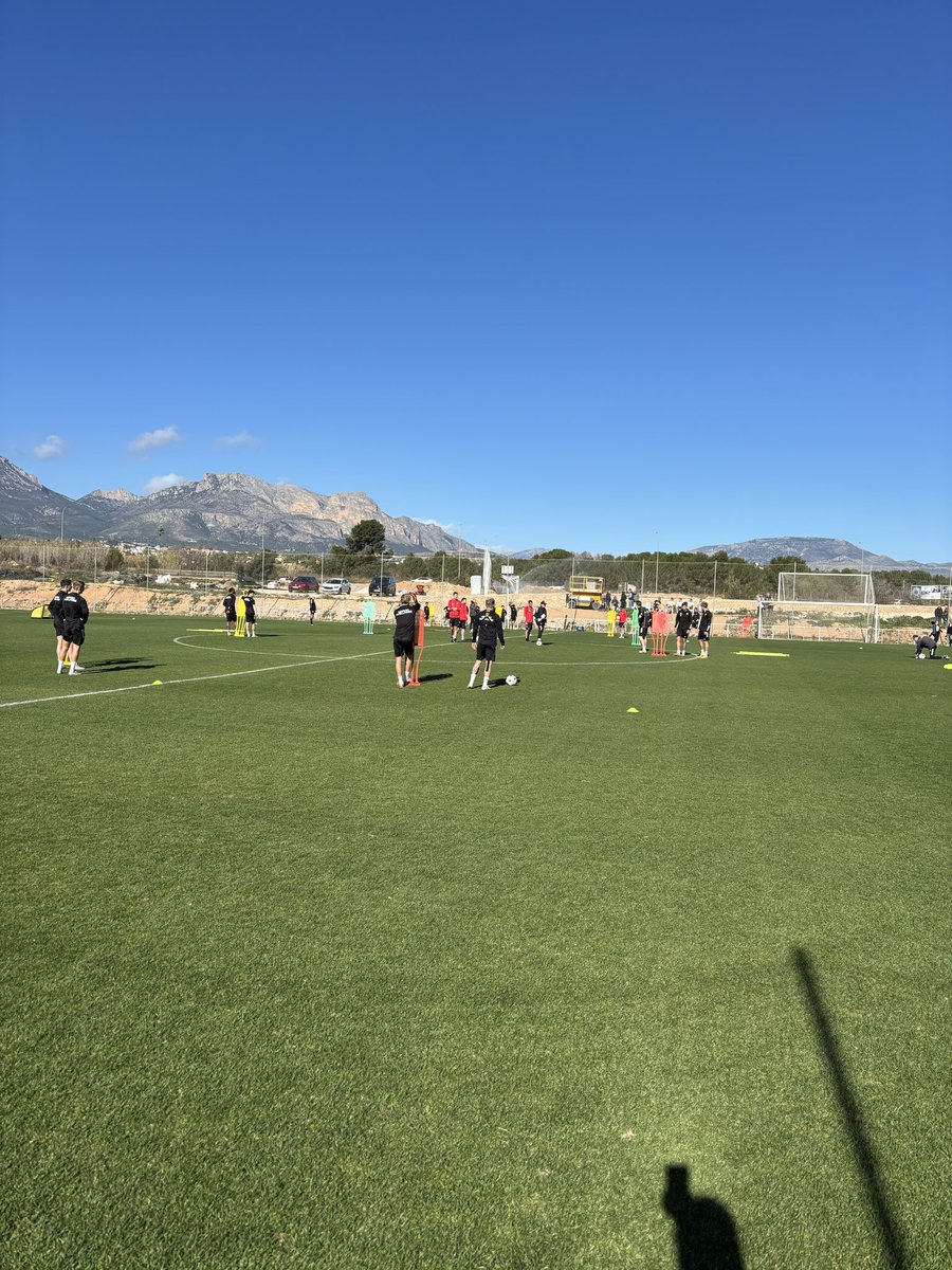 Philip Trollér tweet media