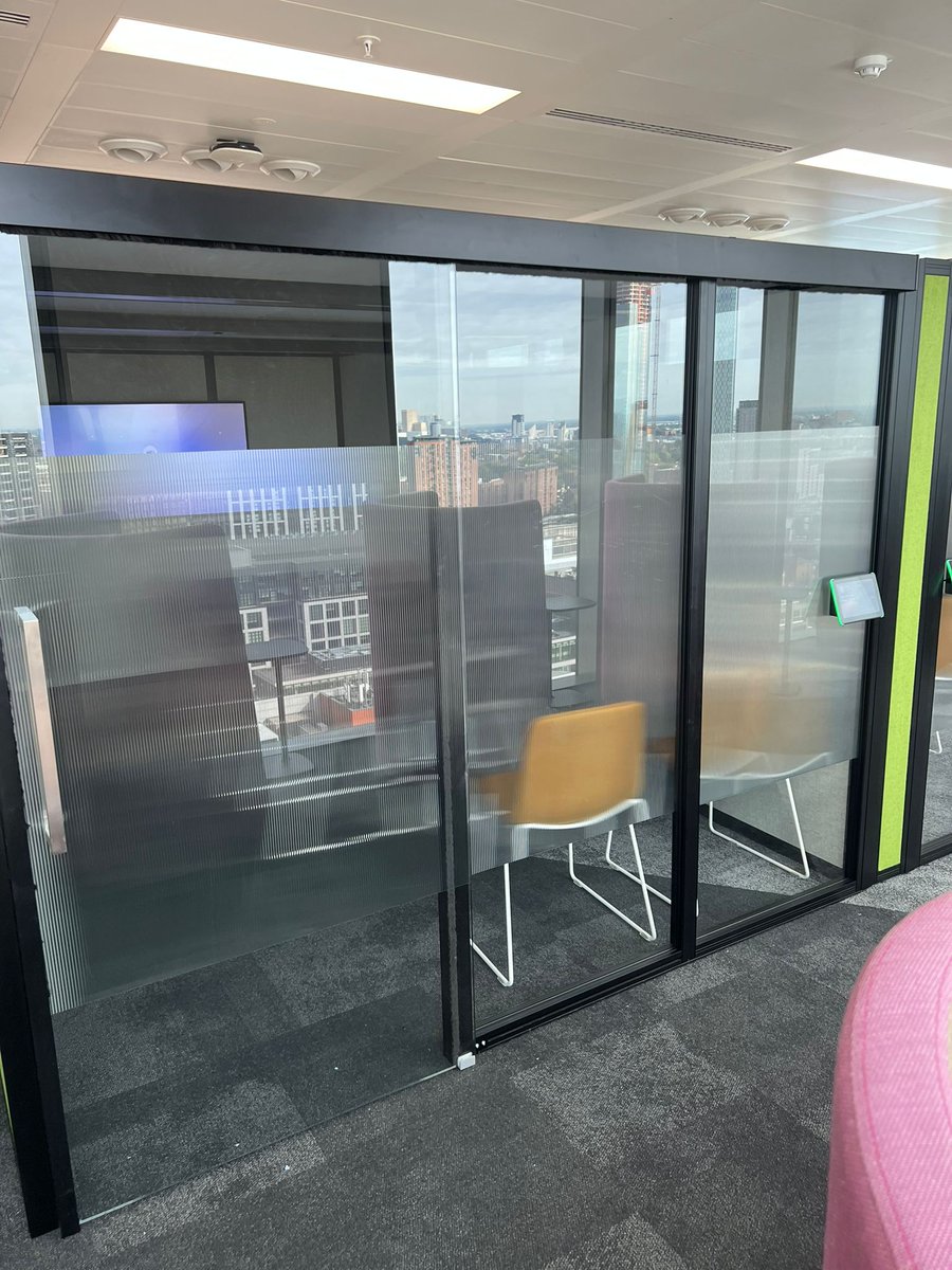 Hoozone with a View!

Flexible by design, Hoozone adapts to any environment. Customise the footprint, integrate room-booking systems to manage office demand, and select hinge or sliding doors for a seamless fit

And best of all... it's manufactured here in the UK!

 #officepods