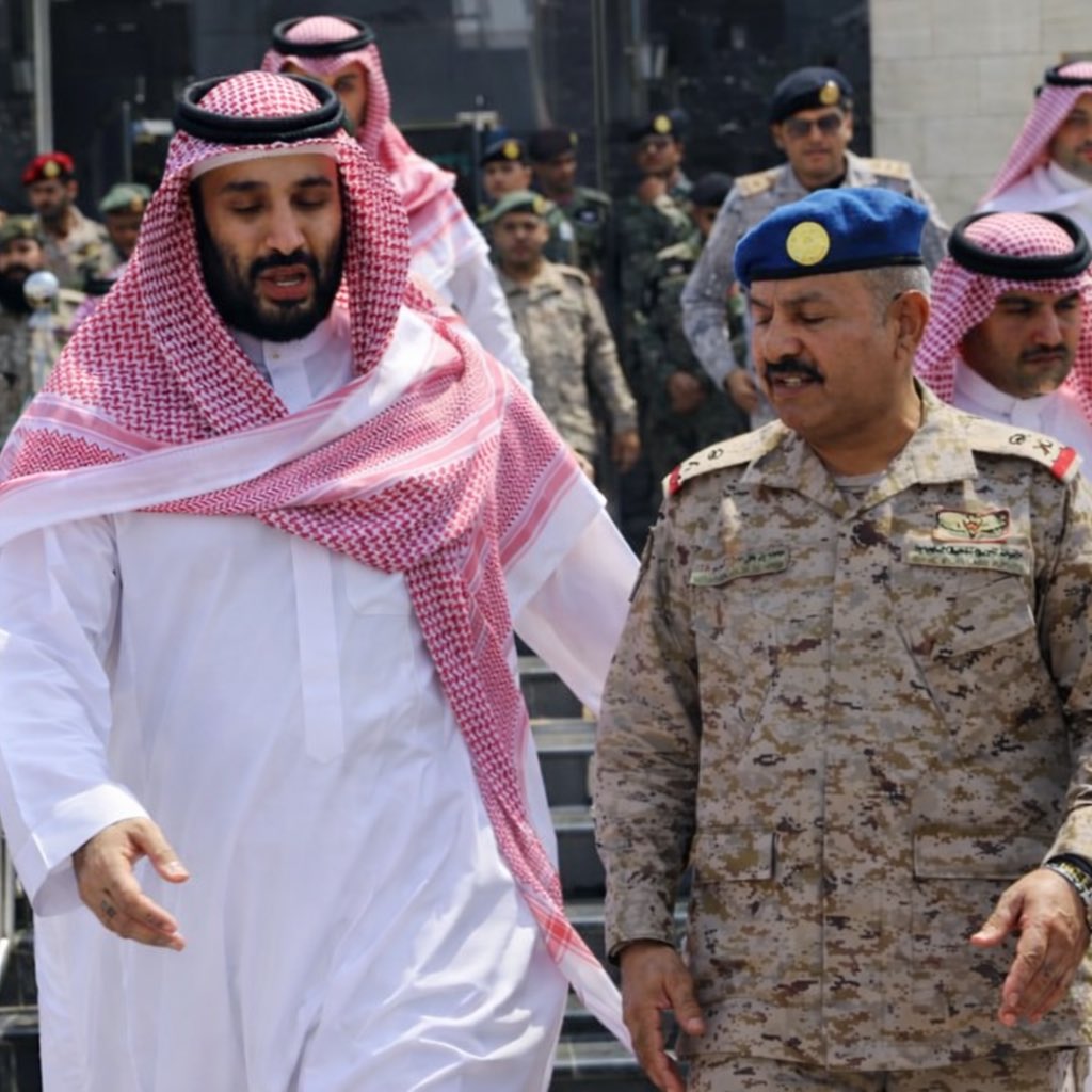 اللواء الركن / محمد بن علي مصلح الكريمي العمري

قائد المنطقة الجنوبية – سابقًا

قبيلة بني كريم

أحد القامات العسكرية الوطنية البارزة، ورمزًا من رموز وطننا الغالي وقواتنا المسلحة الباسلة، وواجهة مشرقة من واجهات رجال الحجر المشهود لهم بالولاء والكفاءة والشجاعة، ومن القيادات