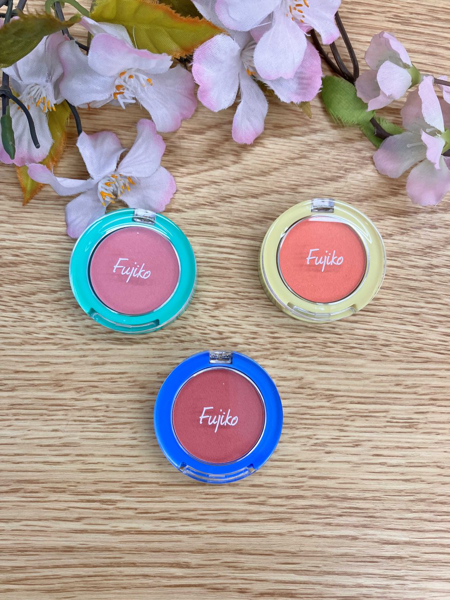 新商品】 💗ふんわり💗毛穴レスの血色美肌を叶える💗 ＃fujiko