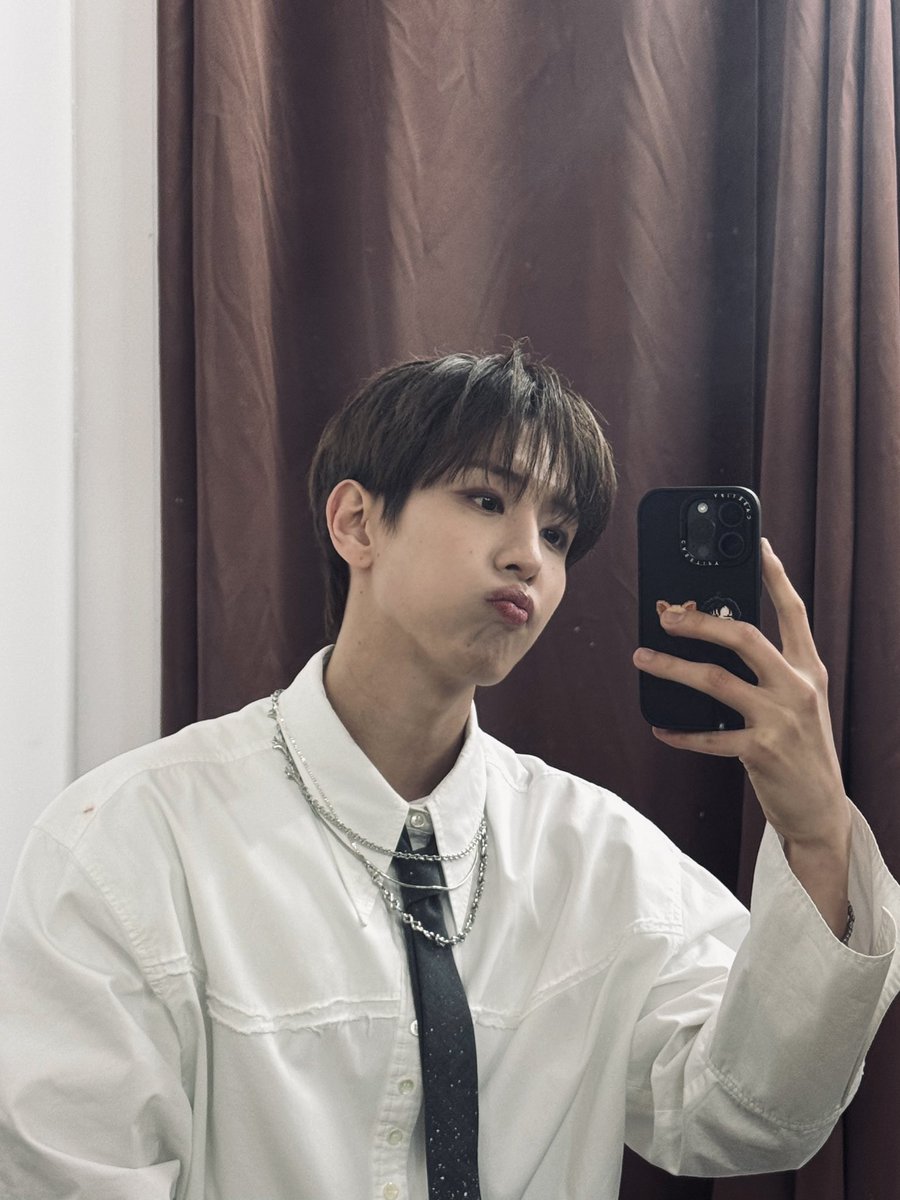 추워서 붓기가 1도 없었다