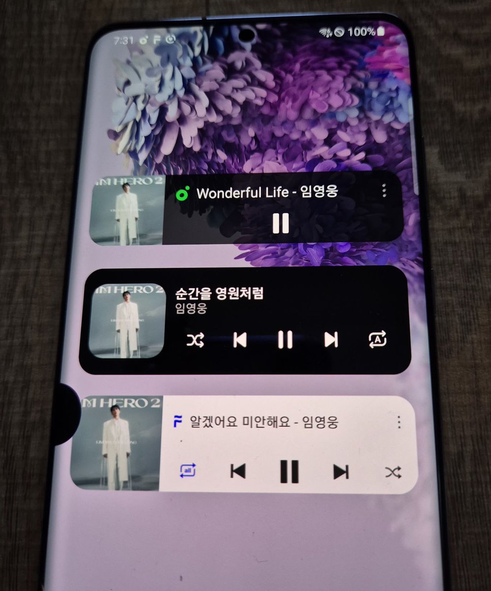 달달웅 tweet media