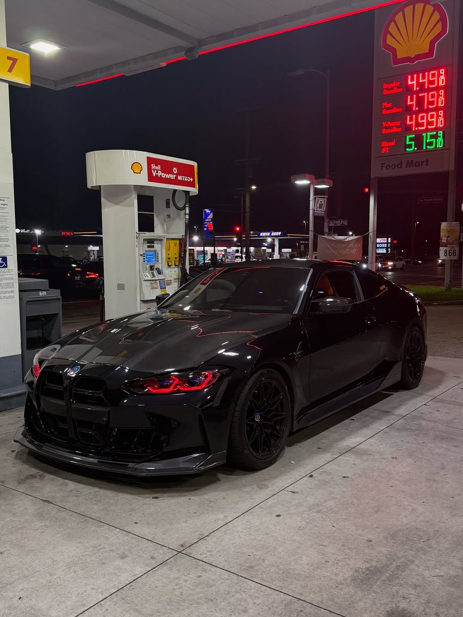 Elitecargasm's tweet photo. BMW M4 🦇 https://t.co/ByrERYRcqD