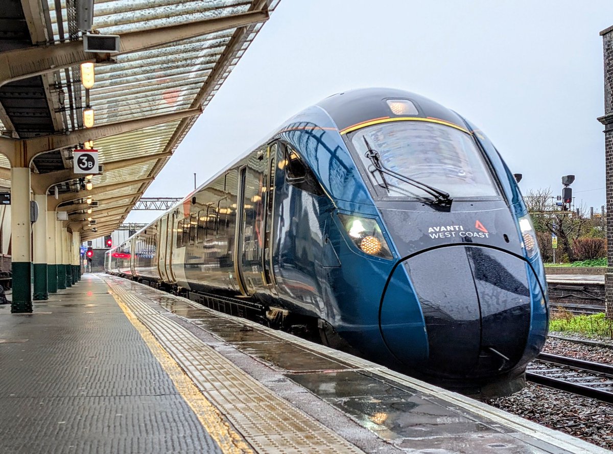 DownOnTheStour's tweet photo. Started in Todmorden, ended up in Chester? 🧐

I Thought a 3-min change at WBQ was easy… freight train off Castlefield had other ideas 🫠Ah well Mileage, I guess 😅

#DOTS #railwayphotography #trainphtography #class150 #CAF #everos #class197 https://t.co/PULCZRJsNO