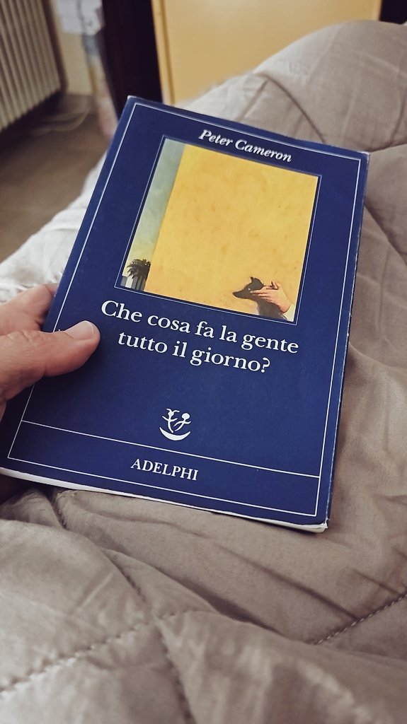 Litos841's tweet photo. A questa domanda una sola risposta: schifo! 🤣🤣🤣

Scherzi a parte, libro molto bello e ricco di racconti che analizzano tanti spaccati della società moderna. https://t.co/hDfC3uiHtl