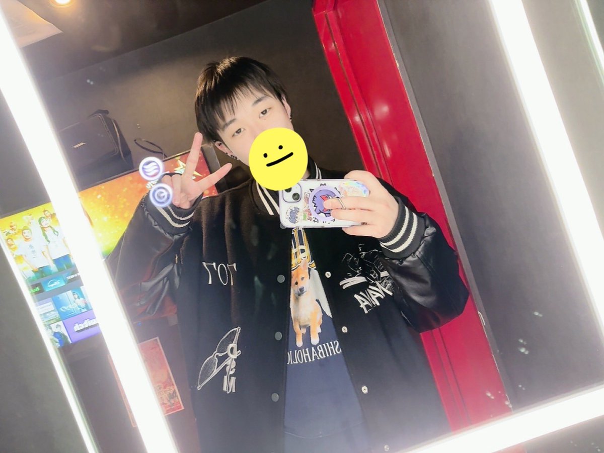 Hlr_nm's tweet photo. こんにちは！

ゆずきだよ〜‼️

今日も元気〜‼️ʕ ◦`꒳´◦ʔ

なんば店のイチャキャバさんから〜‼️
津田沼と全然ちがくてびっくり😳😳
少しだけお邪魔させ��頂いてます〜‼️
みんな優しくて嬉しい〜‼️ʕ•ﻌ•？

お問い合わせお待ちしております‼️

 #ノンケ #ゲイ #DG #なんば #げい https://t.co/YOcCs3Of8h