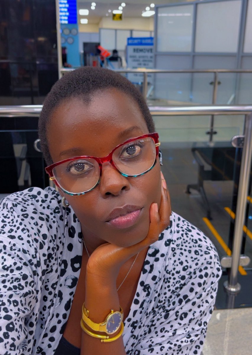 AshabaFaridah's tweet image. Good morning 💫💫💫💫

May this day bring forth good fortune🌸May the odds be in your favour. 

#EntebbeAirport