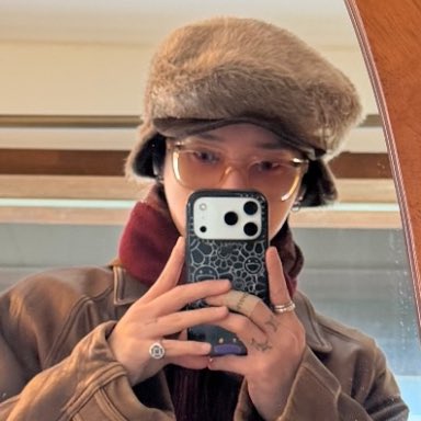 an aura of serene charm wrapped in softness 🐻

<a href="/shfly3424/">Yesung</a> #YESUNG #예성