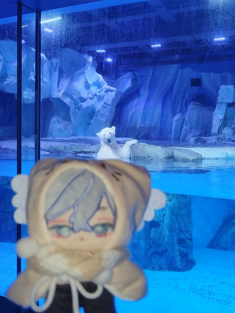 NeonShin26's tweet photo. 水族館に行った ～
＃メテオリックミルキーナイト https://t.co/eTZnLnAOoy