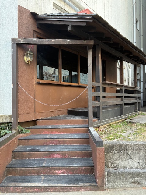 whatsglobe's tweet photo. 目黒川店舗スケルトン工事完了☆
すでに契約終了してます。
目黒川路面は早いですね。 https://t.co/HIIHGI5lq2
