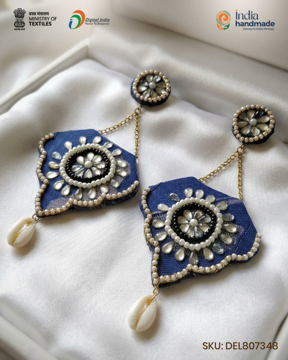 Indiahandmade_'s tweet image. Style that speaks, prices that wow ✨
Discover our Women’s Accessories collection—where elegance meets everyday charm.
Now at 50% OFF
Buy now at Indiahandmade.com 
✨ Explore. Support. Empower.

#Indiahandmade #SupportArtisans #HandloomIndia #VocalForLocal #MadeInIndia