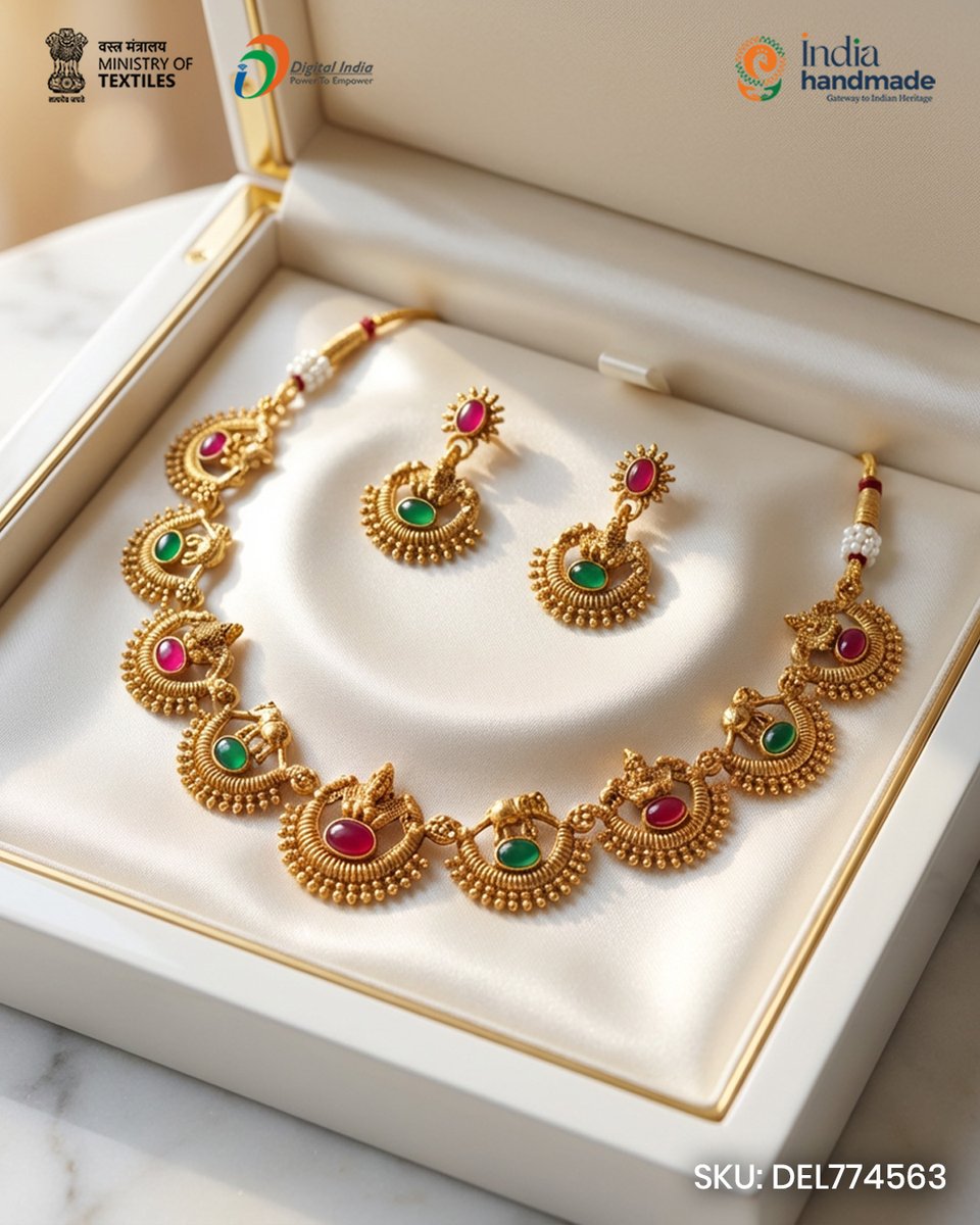 Indiahandmade_'s tweet image. Style that speaks, prices that wow ✨
Discover our Women’s Accessories collection—where elegance meets everyday charm.
Now at 50% OFF
Buy now at Indiahandmade.com 
✨ Explore. Support. Empower.

#Indiahandmade #SupportArtisans #HandloomIndia #VocalForLocal #MadeInIndia