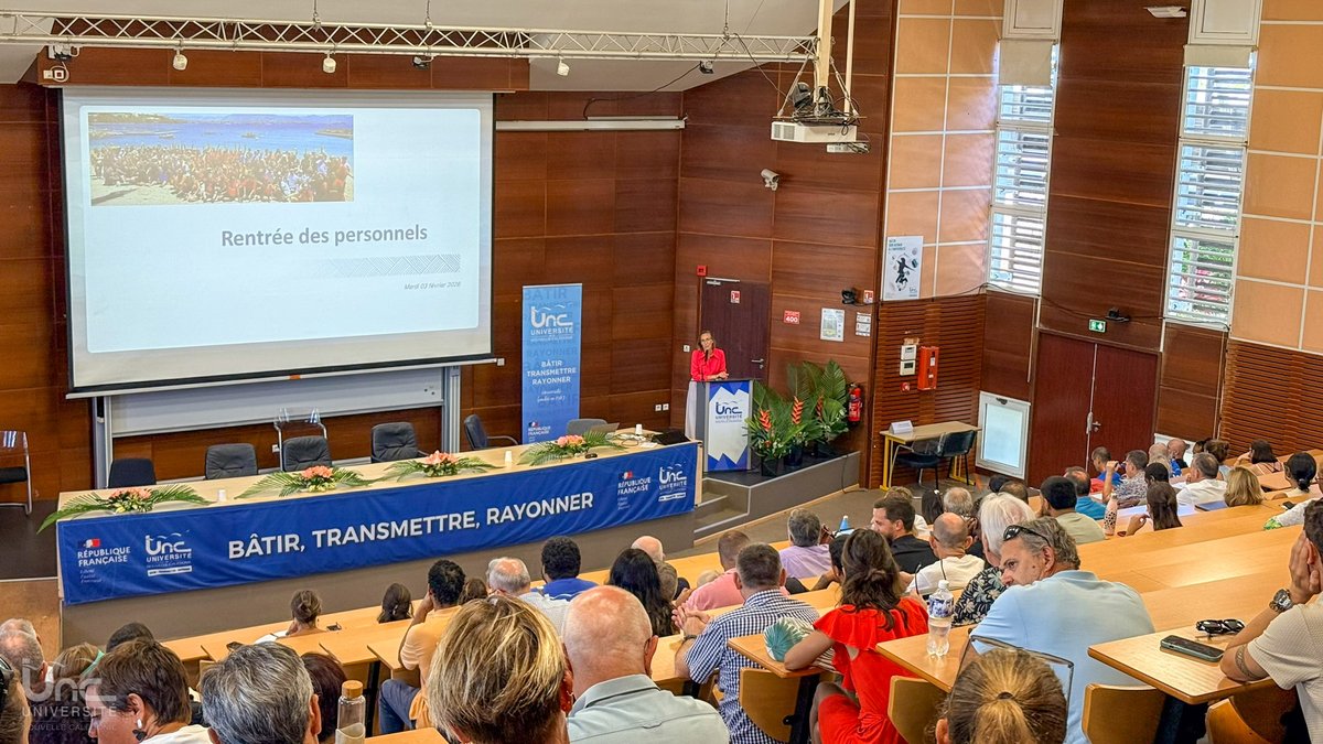 Cette semaine, l'équipe du Consulat général d’Australie a participé à la rentrée solennelle de  l'Université de la Nouvelle-Calédonie, ainsi qu’au discours officiel de Madame la Présidente, Catherine Ris.

Nous nous réjouissons des liens qui existent entre l'Australie et la