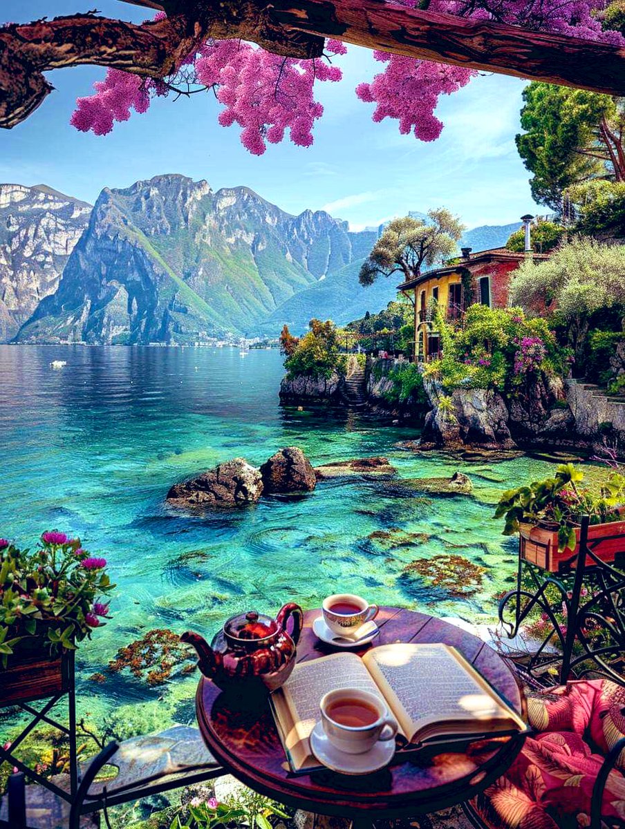 “Home is the starting place of love, hope and dreams ..”

Beautiful Friday .. Wonderful Weekend ..🌞