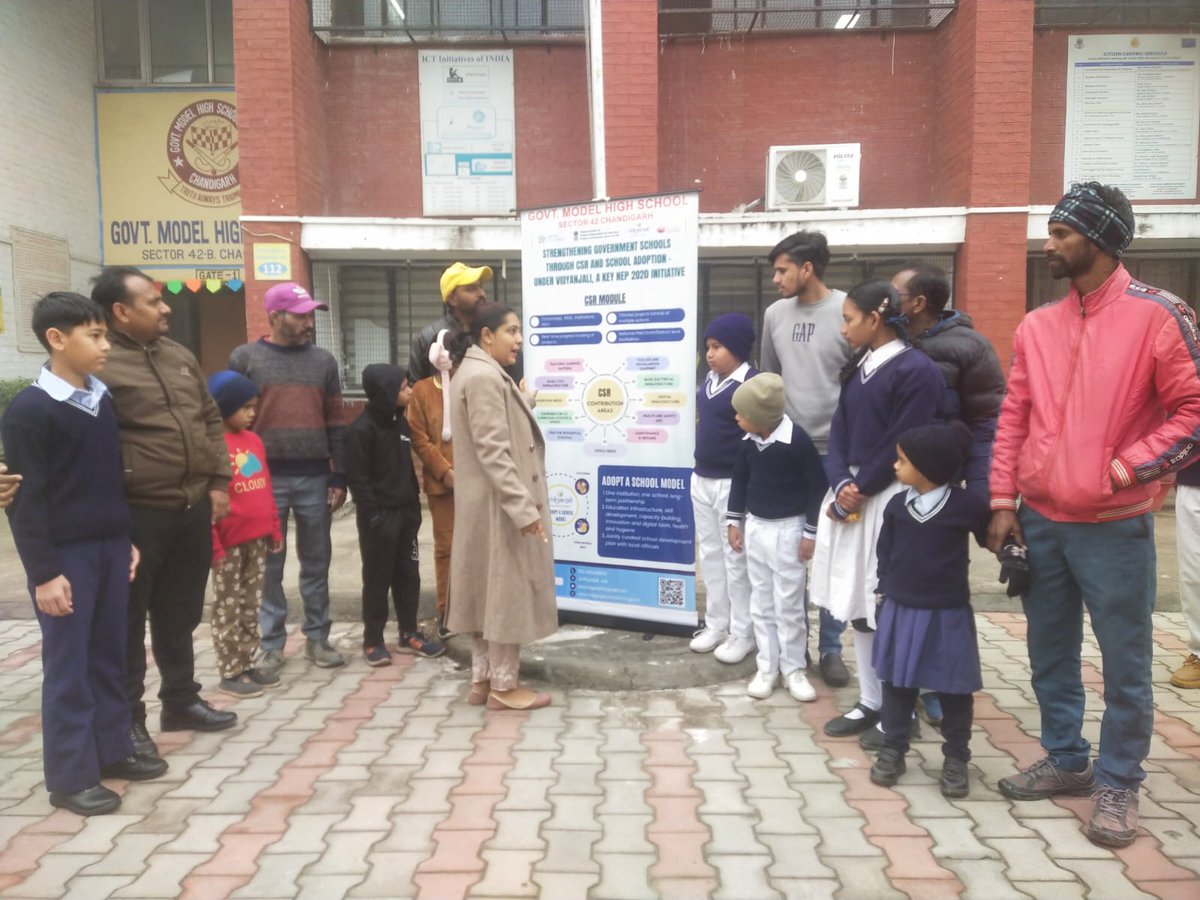gmhs42's tweet photo. To strengthen participation &amp; support of all stakeholders, GMHS 42B organised a special awareness session on Vidyanjali Program on 31.01.2026. Parents showed great enthusiasm, &amp; HM Mrs. Navdeep Kaur shared plans for continued inclusive initiatives. 
@SchoolEduChd
@vidyanjali_edu https://t.co/QvCTnlm3VT