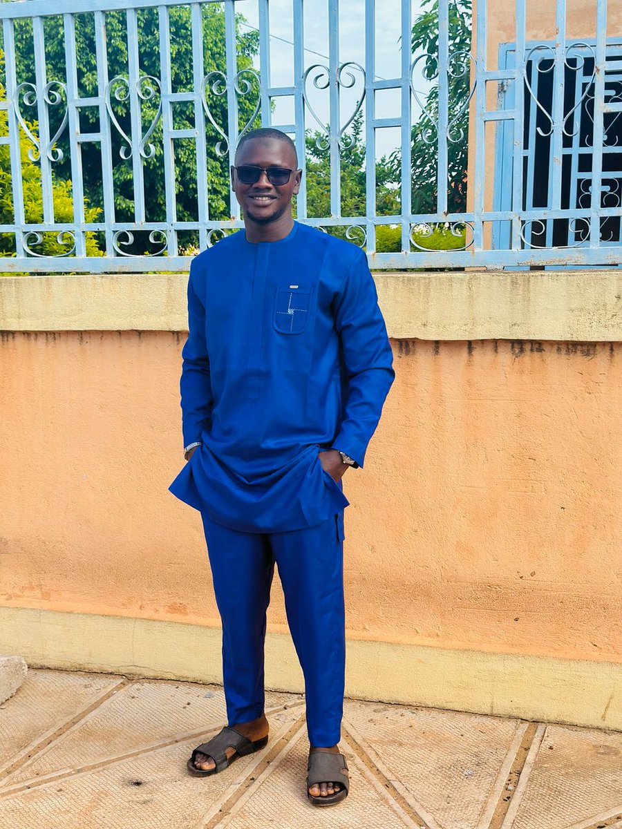 Excellent vendredi à tous, sous la 
protection divine 🤲🫡🙏