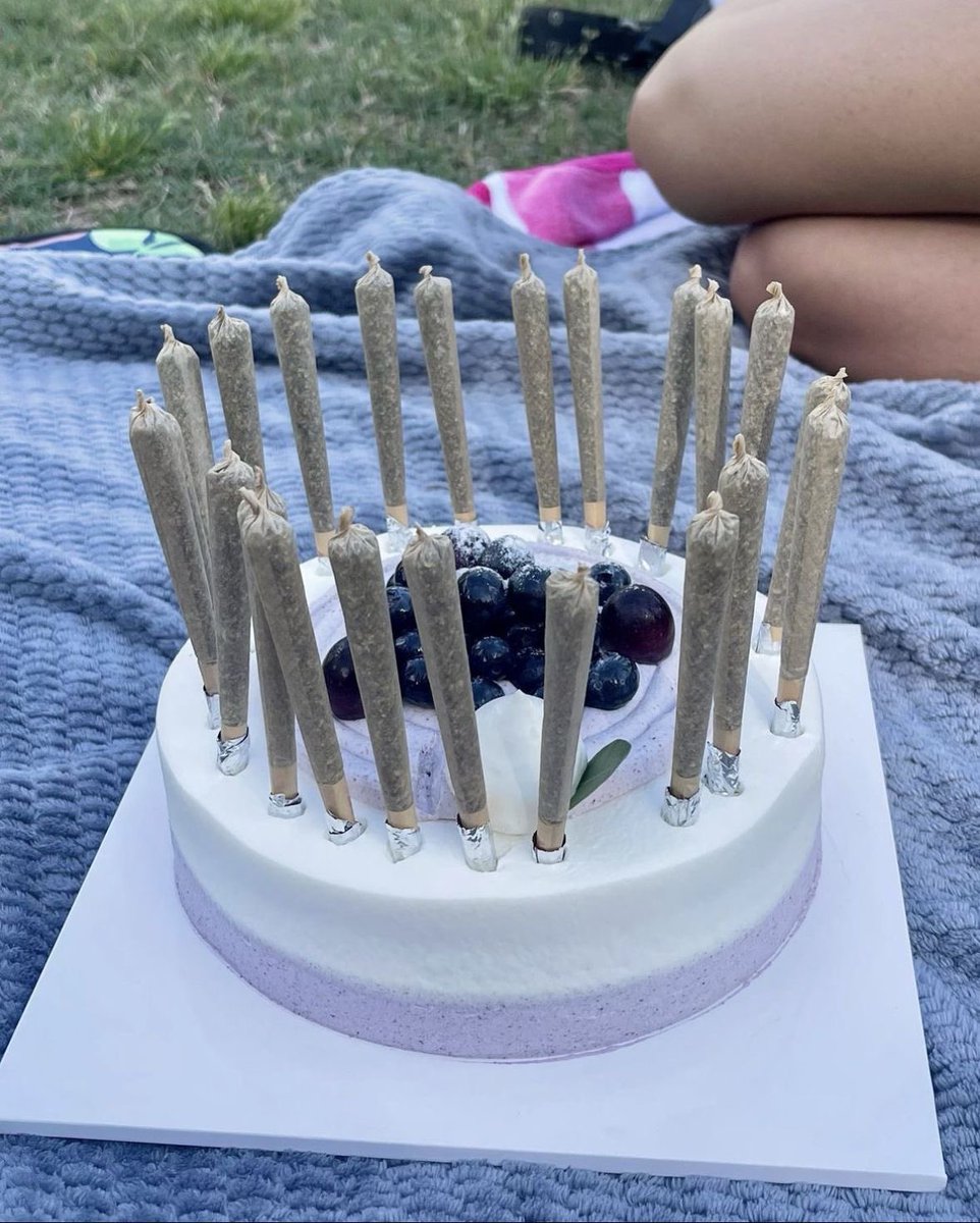 misswow* tweet media