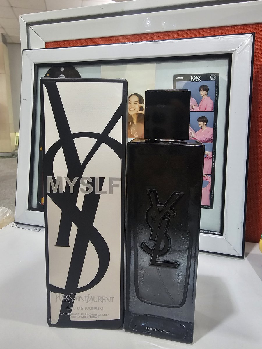 redmoon💢 tweet media