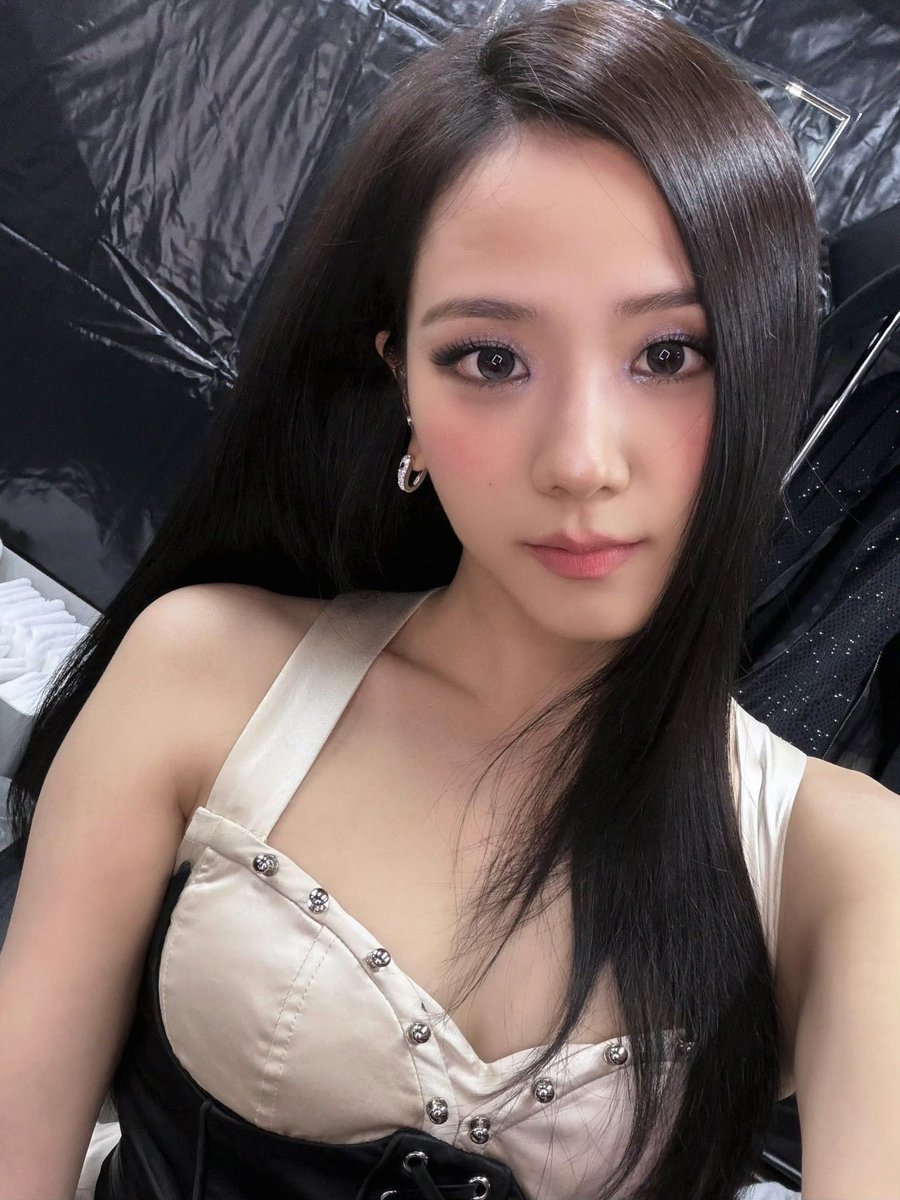 ℳ𝒾𝒶 🖕🏻 (@asweetlust) on Twitter photo 