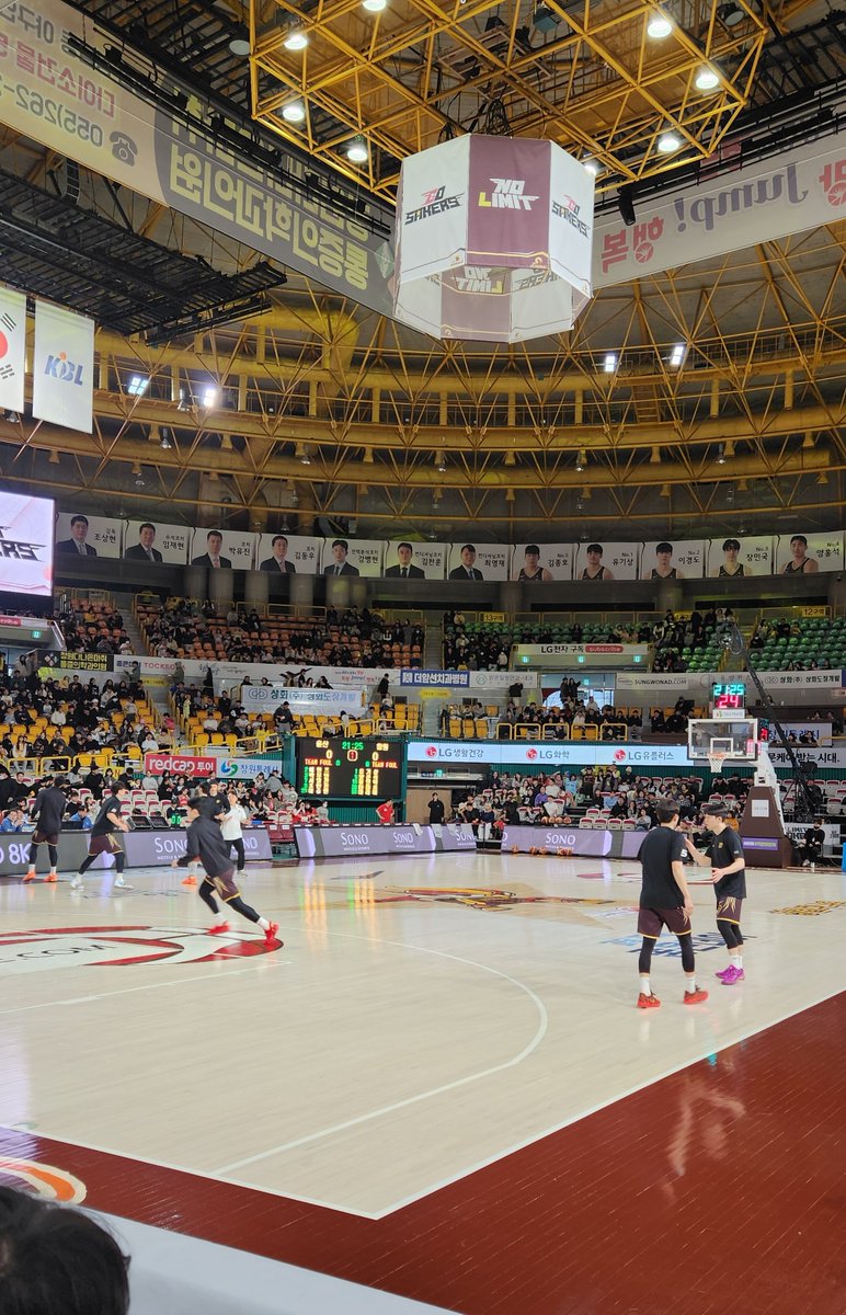 ୧⁎ᵕᴗᵕ⁎୨ tweet media