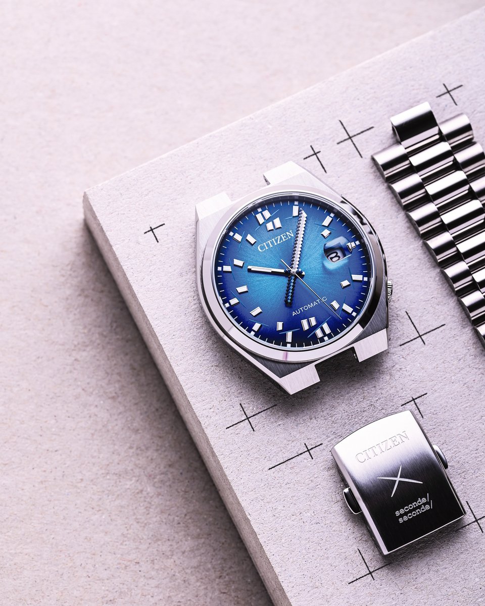 WatchesCitizen's tweet photo. TSUYOSA’s first collaboration with seconde/ seconde/ is here!
“Being smaller has never stopped MINUTES from slicing HOURS into pieces.”
#citizen #secondeseconde #TSUYOSA https://t.co/i9HGpM6L26