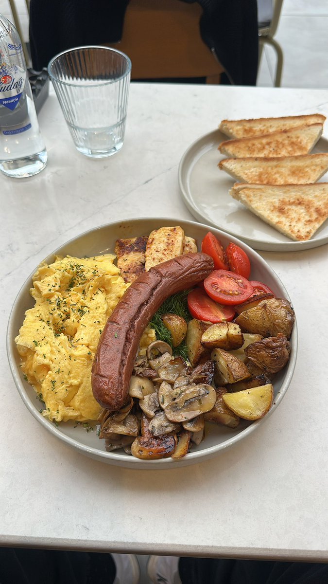 bitcoin düşüyor piyasa çok kötü trade etmek çok zor bahanesidir