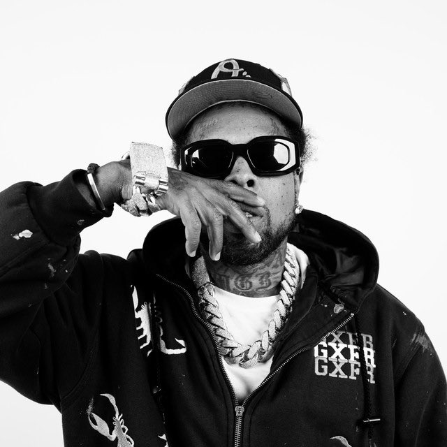 SonOfMuz's tweet image. “Ayo”

-Westside Gunn on “Poor Thang”