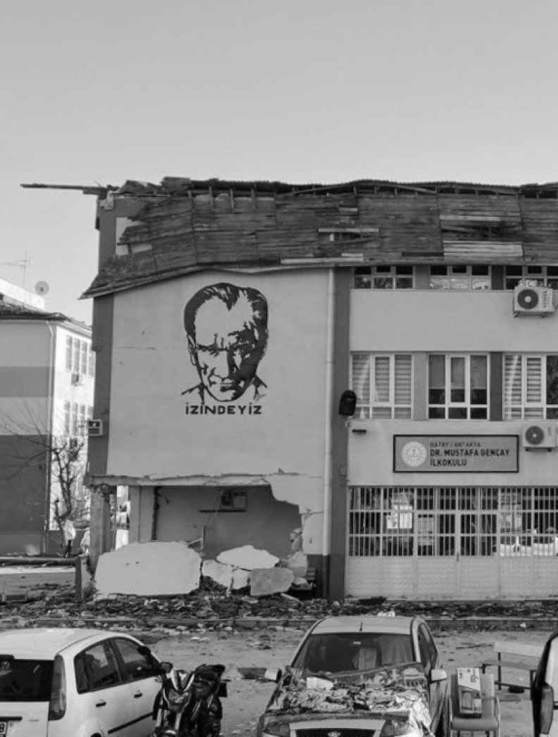 Hatay benim şahsi meselemdir.

Gazi  Mustafa Kemal Atatürk 

#6Şubat2023 #6subat