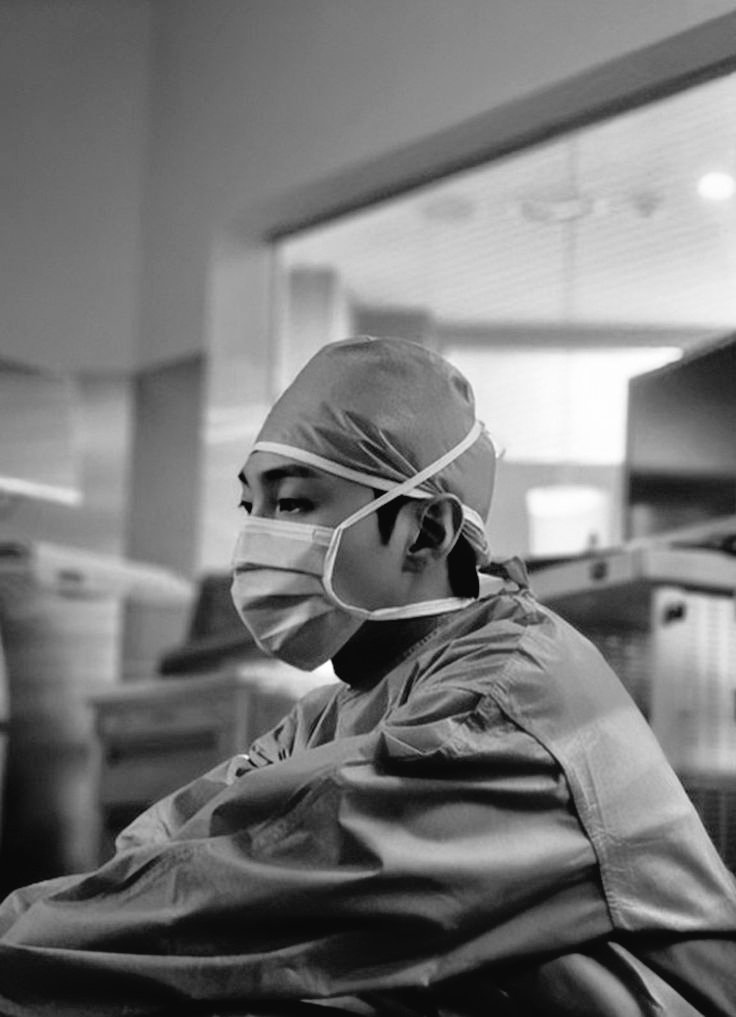 dericogut's tweet photo. Bukan lagi ngelamun tapi emang gini kalo kerja... kadang diem, kadang kedinginan di pojokan.

📍Permata Hospital https://t.co/gDVXmWA6Fz