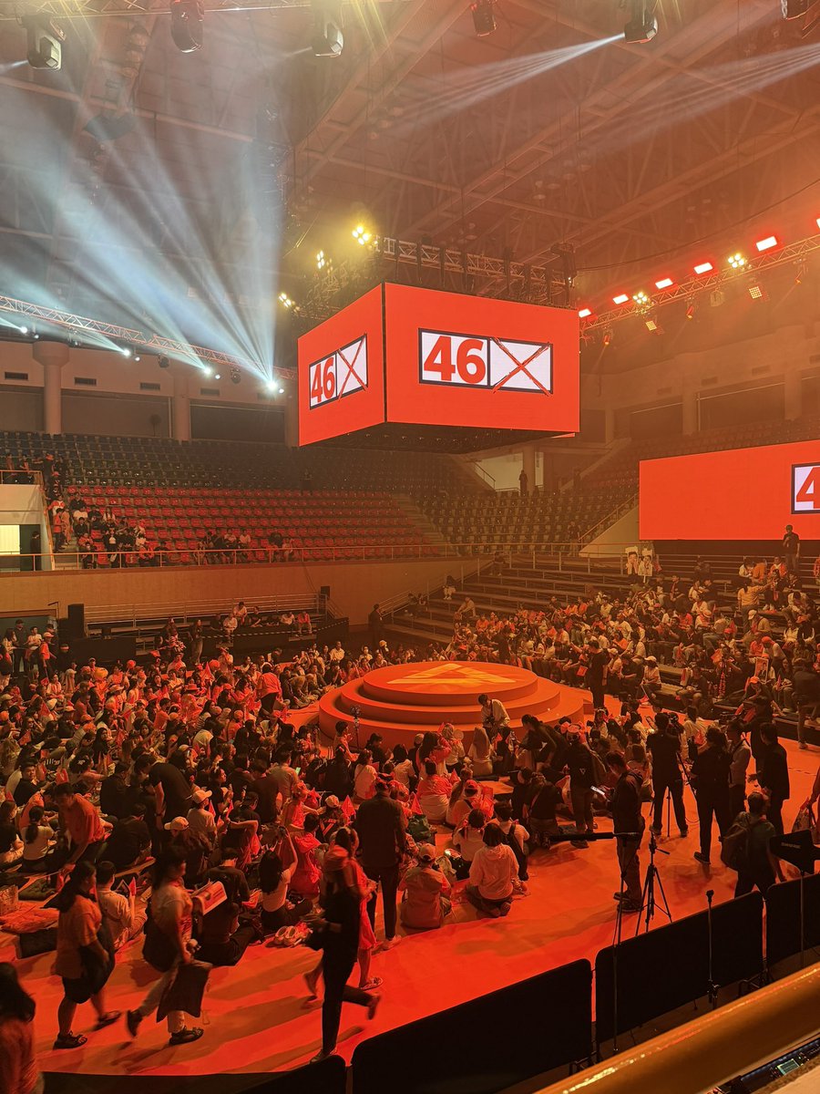 ว๊ายยยยยยยยยย คนแค่นี้เหรอ

อ่อ เพิ่งเปิดประตูให้เขา ถถถถถถถถถถถถถ