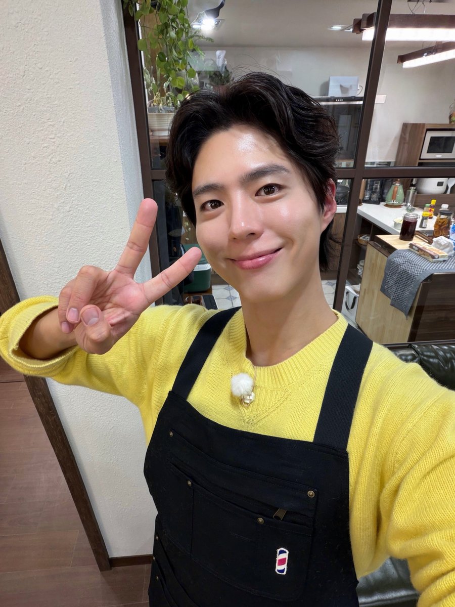 [📢] 박보검 tvN '보검 매직컬' 출연 안내

잠시 후, 오후 8시 35분 ⏰
보검님이 tvN '보검 매직컬'에 출연합니다!

팬 여러분의 많은 시청 바랍니다. 💛

#PARKBOGUM #박보검
#TheVillageBarber #보검매직컬
#THEBLACKLABEL #더블랙레이블