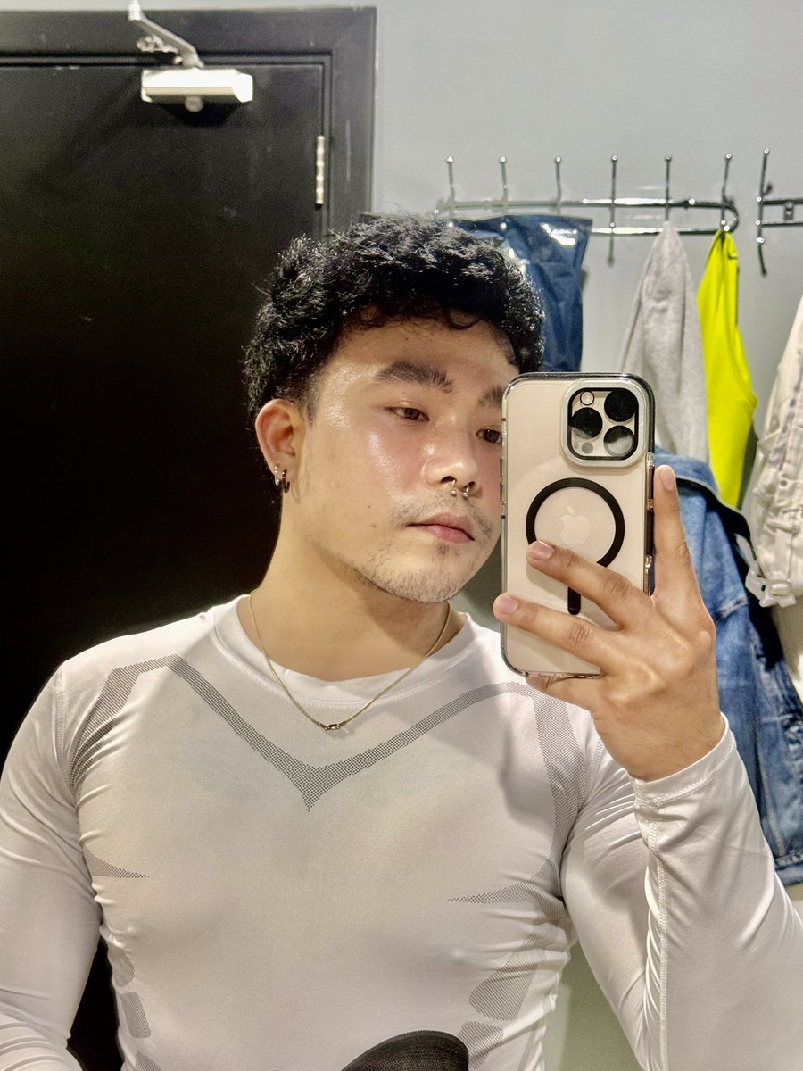 bumbleboi12's tweet photo. https://t.co/0vWvHhyZBf