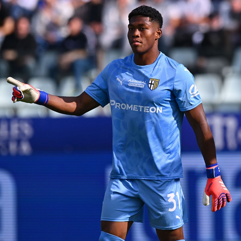 🇯🇵 日本代表にも朗報 🧤 パルマGK鈴木彩艶がトレーニングに復帰