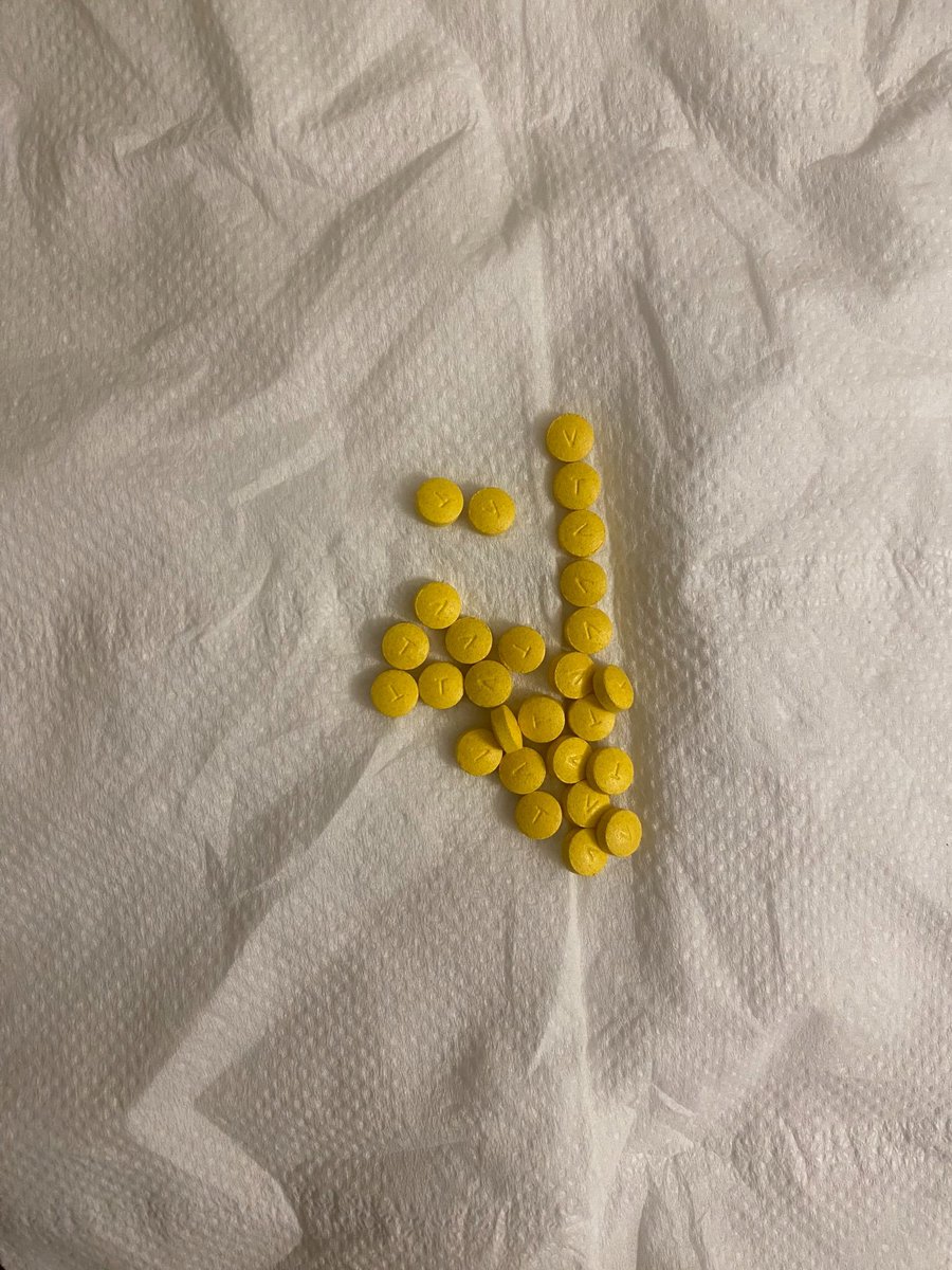 سلطان tweet media