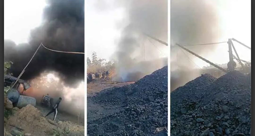 Kunal_Mechrules's tweet photo. 💥 Tragedy strikes: 18 miners killed in banned rat-hole mine blast 

Heartbreaking loss in Meghalaya's illegal coal mine explosion, lives cut short by dangerous, outlawed practices that still continue.

- 18 dead, 1 critically injured from dynamite blast
- Rescue ongoing, more feared trapped
- Victims mostly from Assam; banned since 2014 yet ignored

 #MiningTragedy #Meghalaya