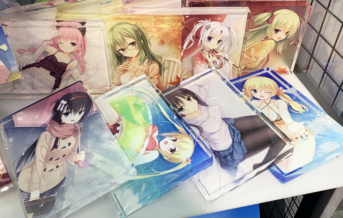 ゆずソフト公式WEBショップで『ゆずソフトアクリルブロック