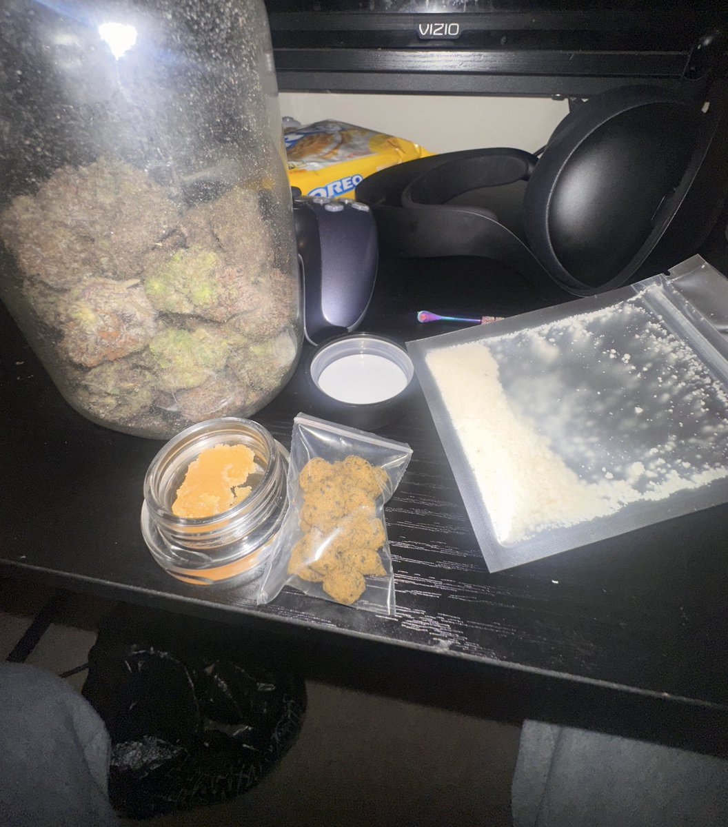 popit4jay_'s tweet photo. Yall can’t hang fr https://t.co/VyAA99nVDz