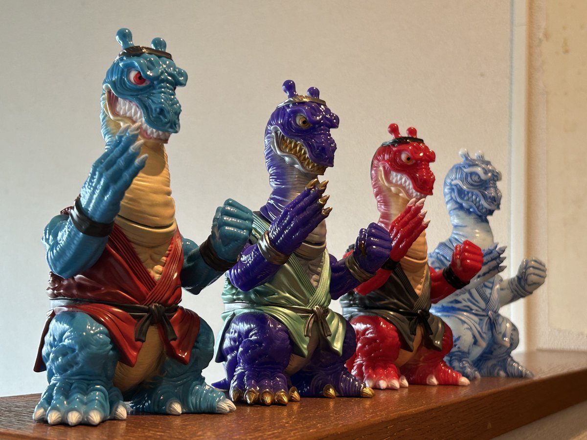 VOMIT Toys tweet media