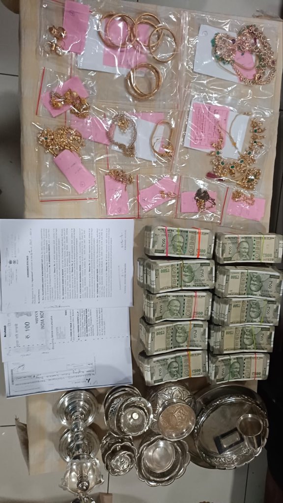 Jobless Bhai tweet media